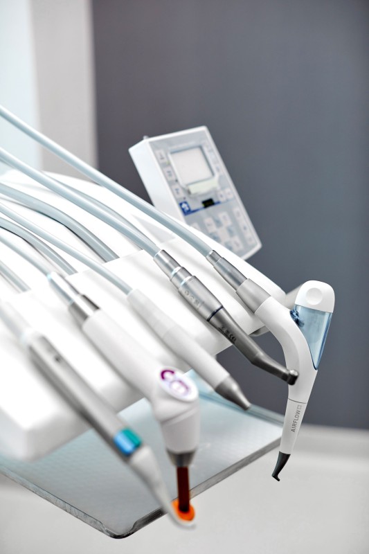 Dobrze prosperująca klinika stomatologiczna na nowym osiedlu z bardzo dużą bazą pacjentów oraz personelem Dobrze prosperująca klinika stomatologiczna na nowym osiedlu z bardzo dużą bazą pacjentów oraz personelem