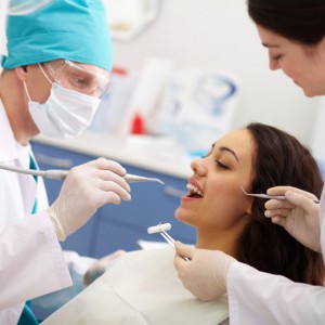 Praca dla Lekarza Dentysty do Stomatologii Zachowawczej i Endodoncji w Chorzowie