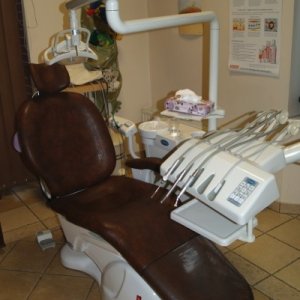 Sprzedam unit -y stomatologiczne Stern Weber; A-DEC, Dentana opinie o sprzęcie