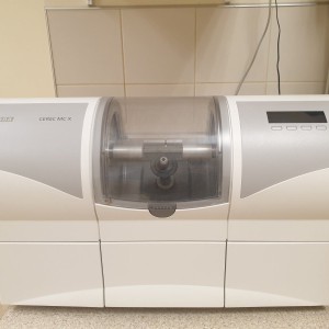 Na sprzedaż: kompletna, profesjonalna aparatura stomatologiczna – idealna dla kliniki i pracowni protetycznej  (Wilno) ??