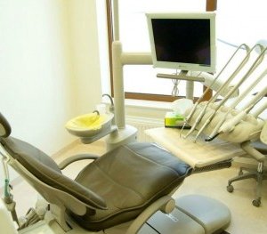 Sprzedam gabinet stomatologiczny z pełnym wyposażeniem