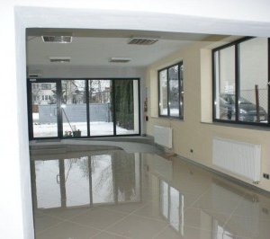 RASZYN centrum 125m2 wys. 3 m PARTER 1,4 km od zjazdu z obwodnicy W-wy