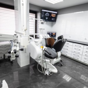 Wałbrzych-lekarz dentysta