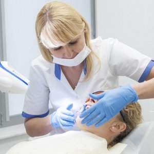 Implantis - klinika Kraków