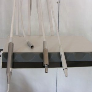 Sprzedam - 3 używane unity dentystyczne marki XO. Typ: XO 4; Producent: XO Care 