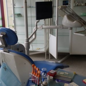 Wyposażenie gabinetu stomatologicznego (unit stomatologiczny)