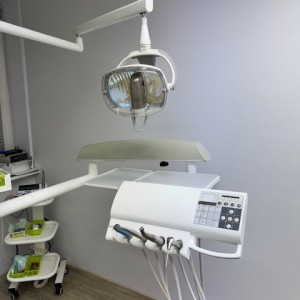 Sprzedam unit stomatologiczny Chirana Cheese Easy