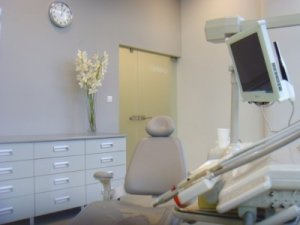 Zatrudnię lekarza dentystę do pracy w Przychodni w Ełku