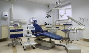 Praca dla stomatologa i ortodonty