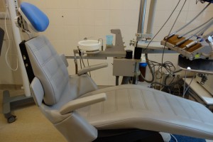 Fotel dentystyczny pilnie