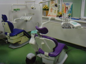 Okazja! Pilnie sprzedam wyposażenie gabinetu stomatologicznego w komplecie lub osobno: 3x unit, autoklaw, 2x kompresor i inne.... Warszawa